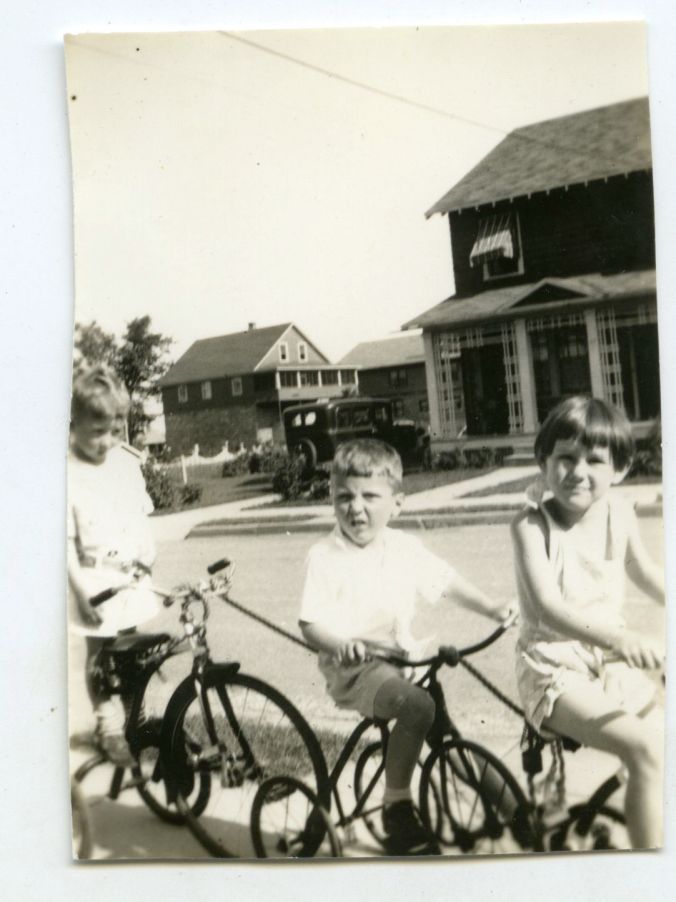 Cruising the mean streets of Burlington in 1936